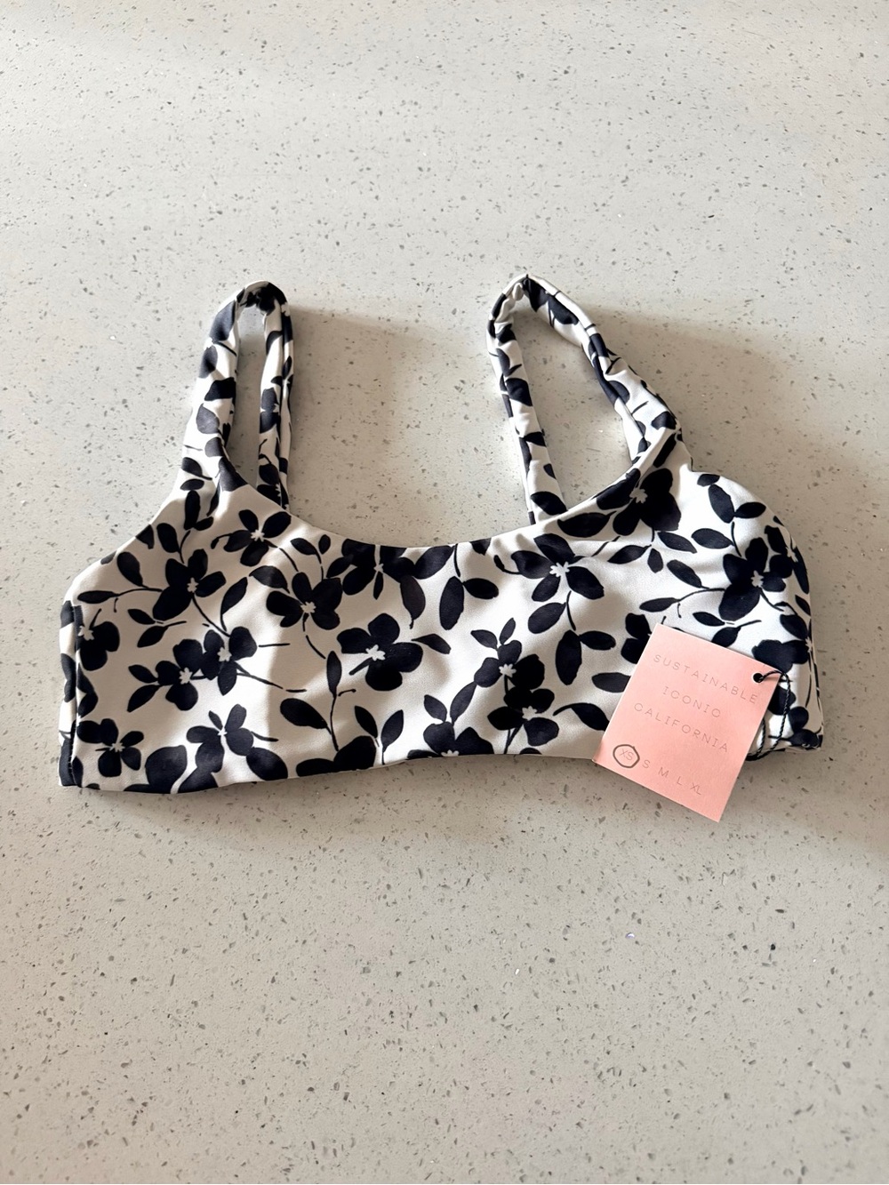 NWT Skatie Mya Greenwich Black & White Floral Bikini Top XS